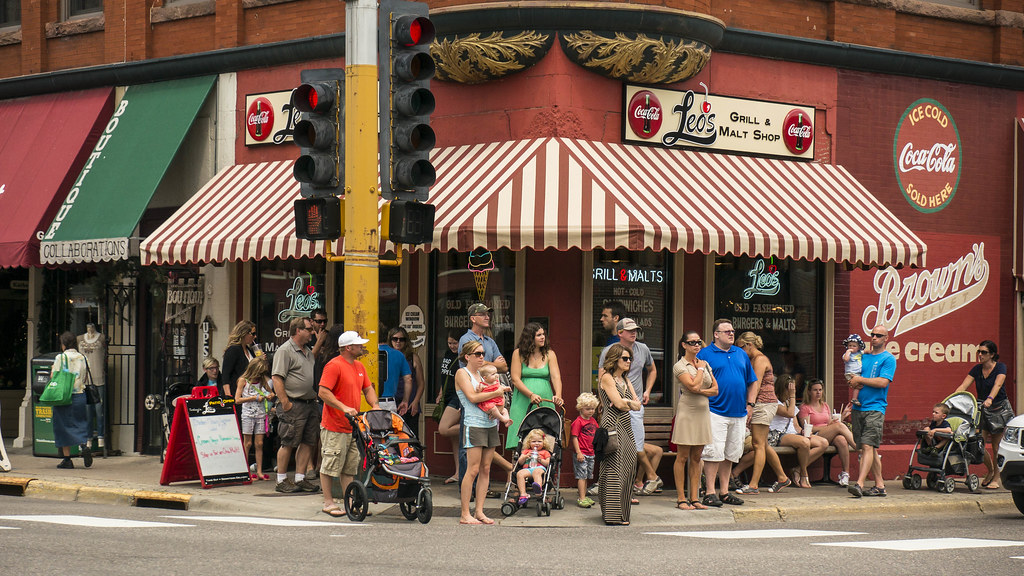 "busy corner" by Britt Photographic is licensed under CC BY-NC-ND 2.0.